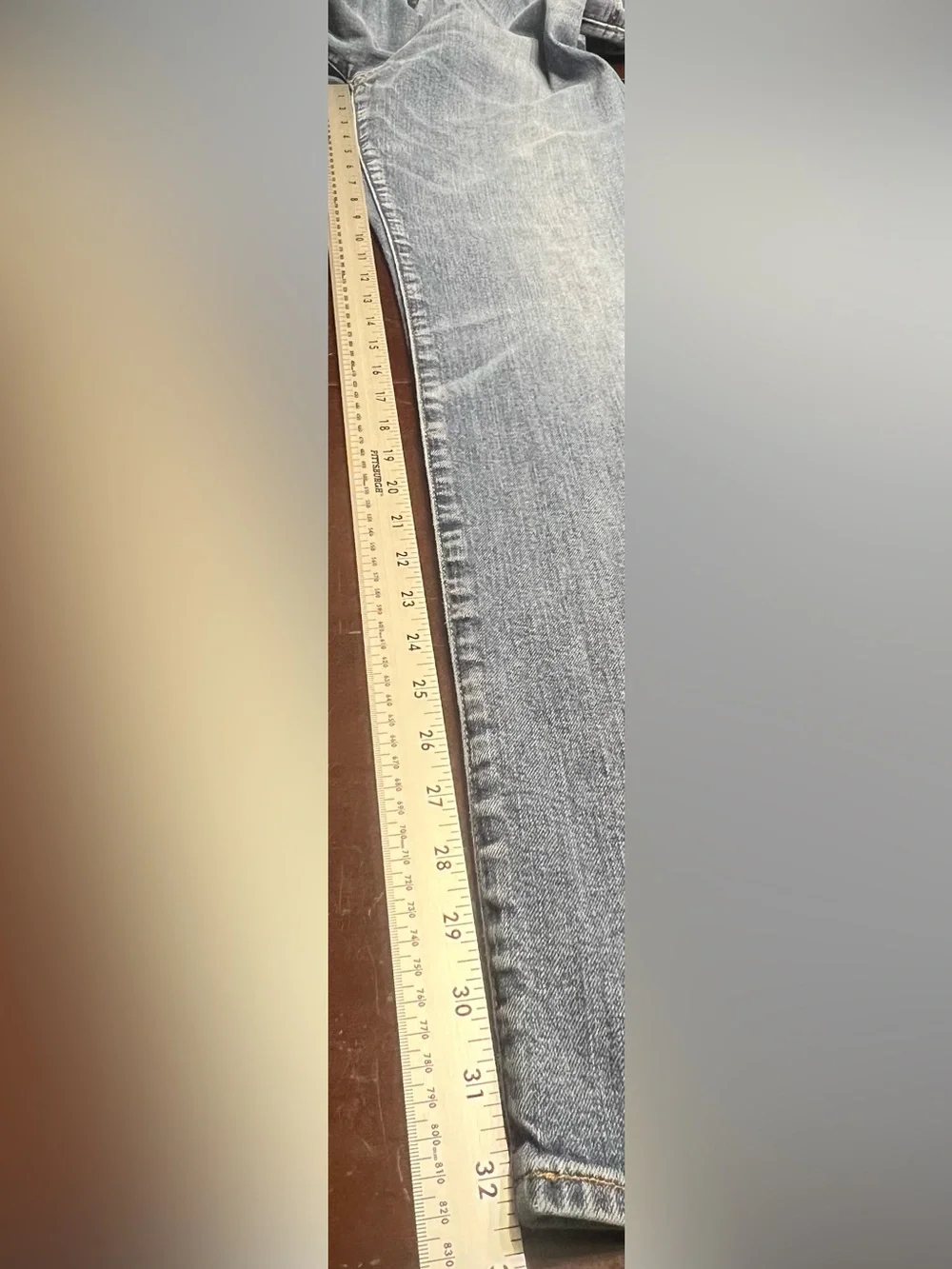 7 for all Mankind Carsen Straight Leg Jean Size 34
